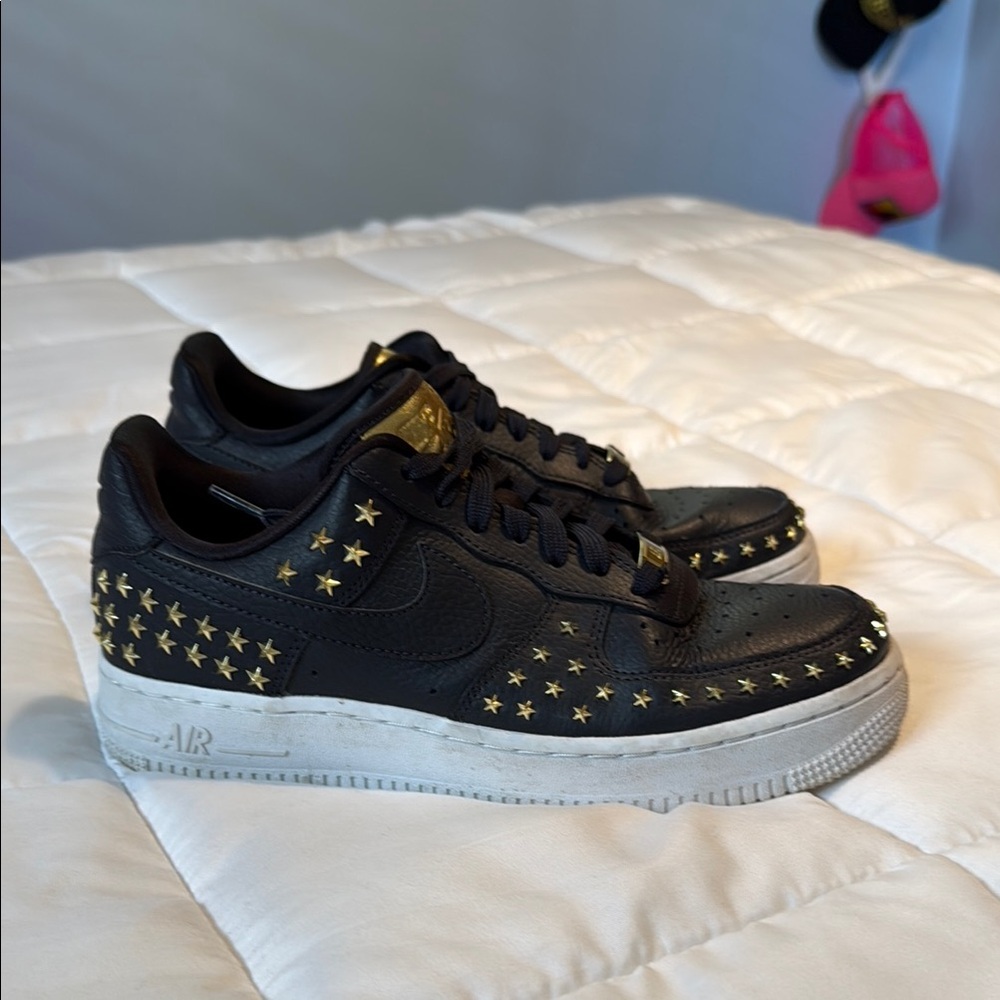 Nike Black and Gold Star Sneakers